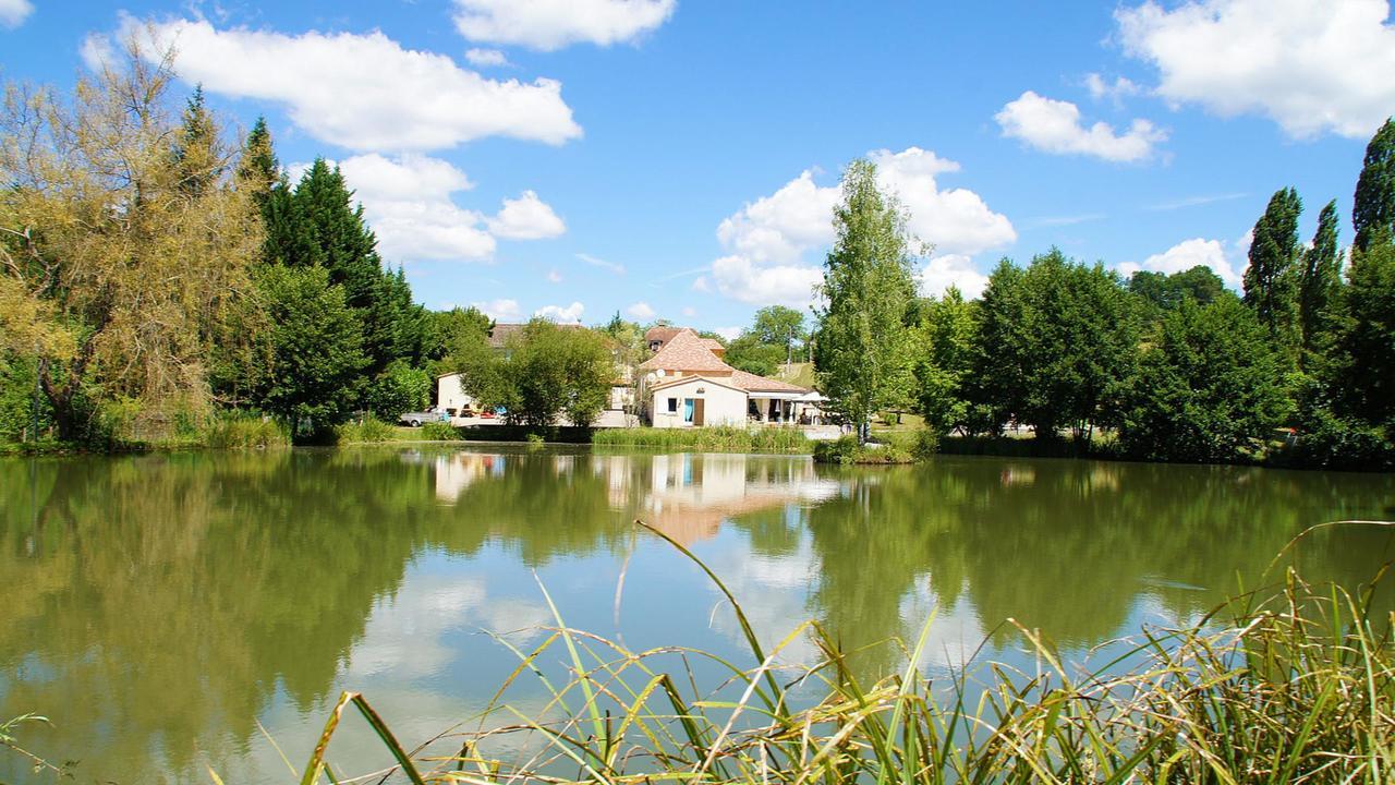 Le Domaine De L'Etang De Sandanet Issac Exterior foto